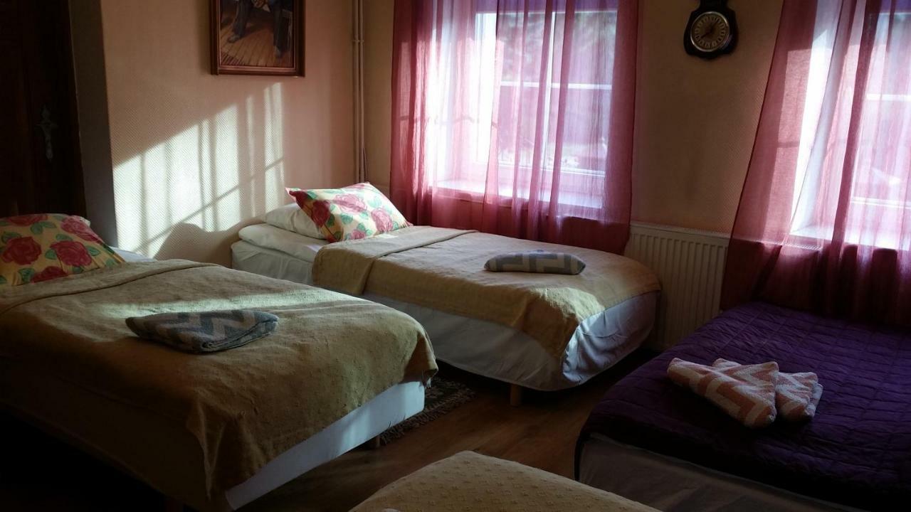 Gosciniec Ella Inn Lipniki Lipniki  Bagian luar foto