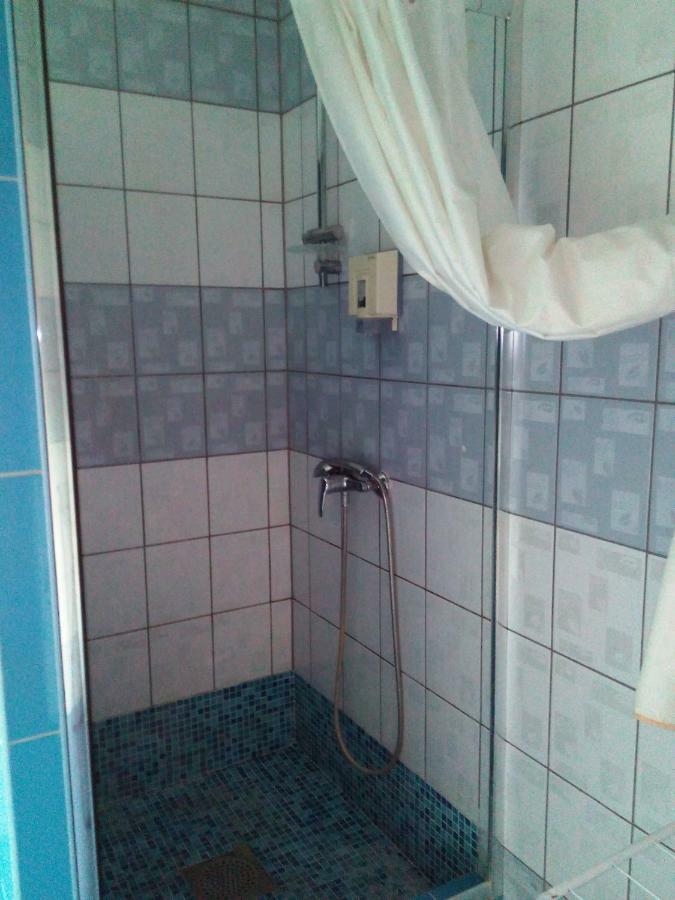 Gosciniec Ella Inn Lipniki Lipniki  Bagian luar foto