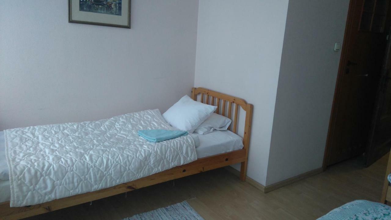 Gosciniec Ella Inn Lipniki Lipniki  Bagian luar foto
